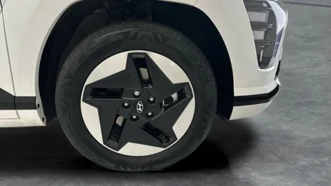 Thumbnail image for the Hyundai Kona 65.4kWh Advance