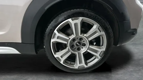 Thumbnail image for the Mini Countryman 1.5 10kWh Cooper SE Exclusive   Plug-in  ALL4