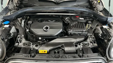 Thumbnail image for the Mini Countryman 1.5 10kWh Cooper SE Exclusive   Plug-in  ALL4