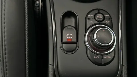 Thumbnail image for the Mini Countryman 1.5 10kWh Cooper SE Exclusive   Plug-in  ALL4