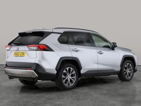 Thumbnail image for the Toyota RAV4 2.5 VVT-h GPF Design    CVT