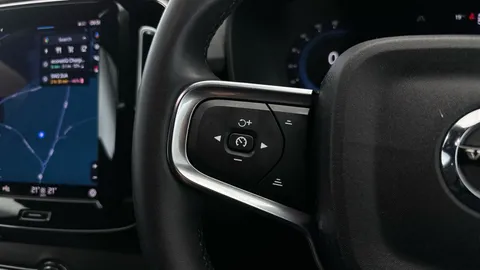 Thumbnail image for the Volvo XC40 Recharge 69kWh Core
