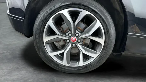 Thumbnail image for the Jaguar I-Pace 400 90kWh HSE Black   4WD