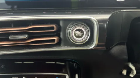 Thumbnail image for the Mercedes-Benz Eqc EQC 400 80kWh AMG Line (Premium)   4MATIC