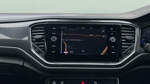 Thumbnail image for the Volkswagen T-Roc 1.5 TSI GPF EVO R-Line   DSG