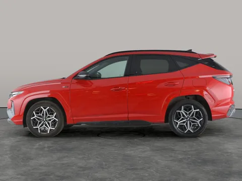 Thumbnail image for the Hyundai Tucson 1.6 T-GDi 13.8kWh N Line   Plug-in  4WD