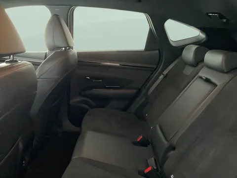 Thumbnail image for the Hyundai Tucson 1.6 T-GDi 13.8kWh N Line   Plug-in  4WD