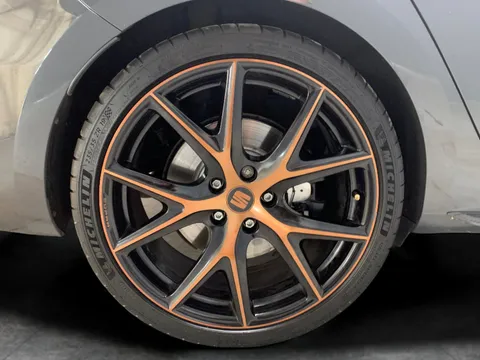 Thumbnail image for the SEAT Leon 2.0 TSI Cupra R ST ST  DSG 4Drive