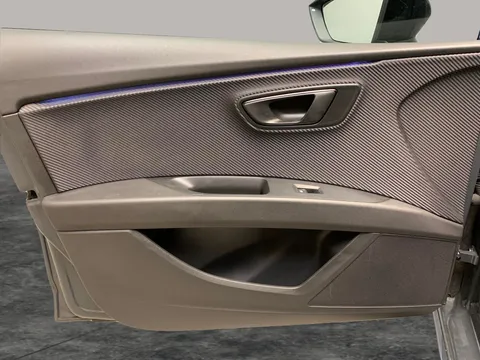 Thumbnail image for the SEAT Leon 2.0 TSI Cupra R ST ST  DSG 4Drive