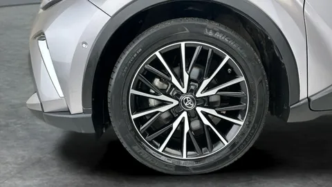 Thumbnail image for the Toyota C-HR 1.8 VVT-h Excel    CVT