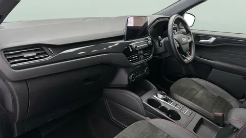 Thumbnail image for the Ford Kuga 2.5 EcoBoost Duratec 14.4kWh ST-Line X   Plug-in  CVT