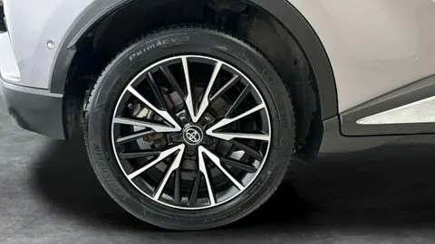 Thumbnail image for the Toyota C-HR 1.8 VVT-h Excel    CVT