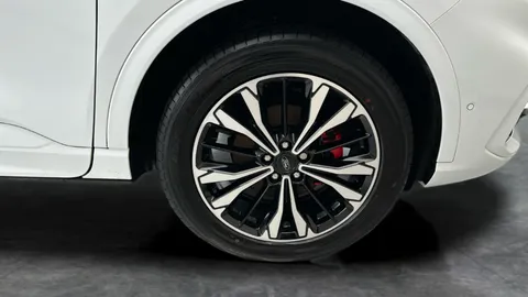 Thumbnail image for the Ford Kuga 2.5 EcoBoost Duratec 14.4kWh ST-Line X   Plug-in  CVT