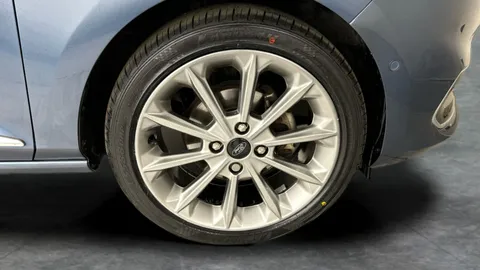 Thumbnail image for the Ford Fiesta 1.0T EcoBoost Vignale Edition