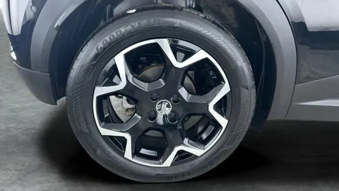 Thumbnail image for the Vauxhall Mokka Electric 50kWh Ultimate