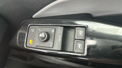 Thumbnail image for the Volkswagen Id.3 Pro Performance 58kWh Family