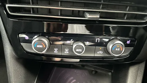 Thumbnail image for the Vauxhall Mokka Electric 50kWh Ultimate