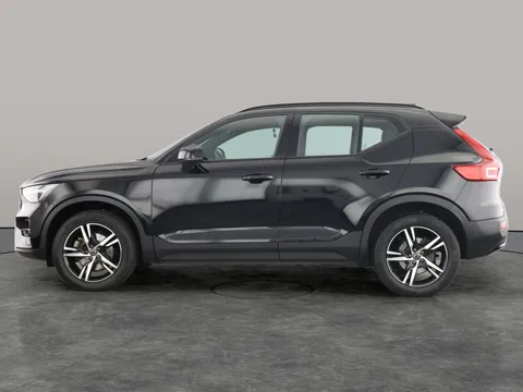 Thumbnail image for the Volvo XC40 2.0 B3 MHEV Plus    DCT
