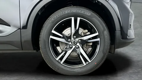 Thumbnail image for the Volvo XC40 2.0 B3 MHEV Plus    DCT