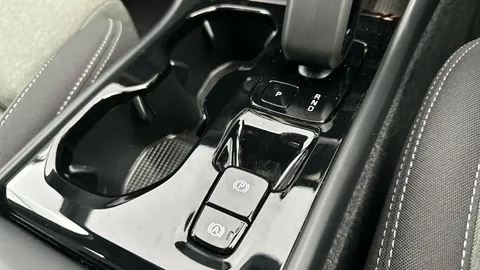 Thumbnail image for the Volvo XC40 2.0 B3 MHEV Plus    DCT