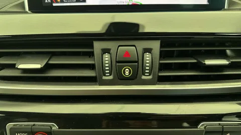Thumbnail image for the BMW X1 2.0 20i xLine   xDrive