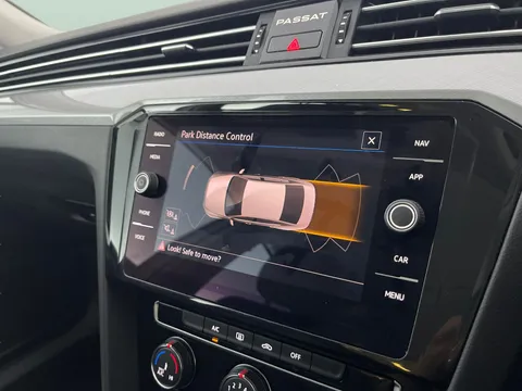 Thumbnail image for the Volkswagen Passat 1.5 TSI EVO SE Nav   DSG
