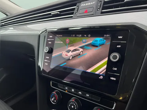 Thumbnail image for the Volkswagen Passat 1.5 TSI EVO SE Nav   DSG