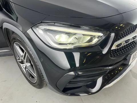 Thumbnail image for the Mercedes-Benz Gla 1.3 GLA200 AMG Line (Executive)   7G-DCT