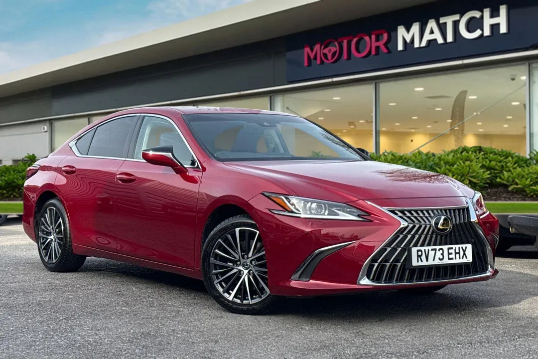 レグザ300hsl RV73EHX Lexus Es 2.5 300h E-CVT Euro 6 (s/s) 4dr in stock at Stoke