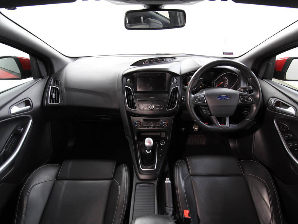 Ford Focus interior
