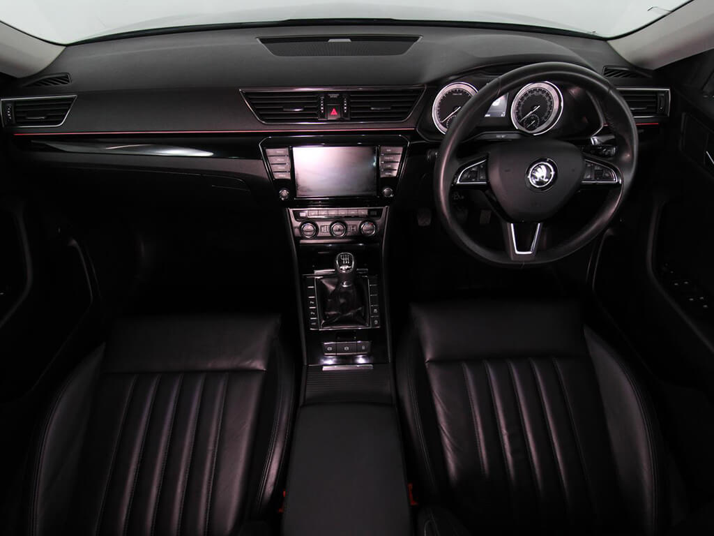 Skoda Superb interior