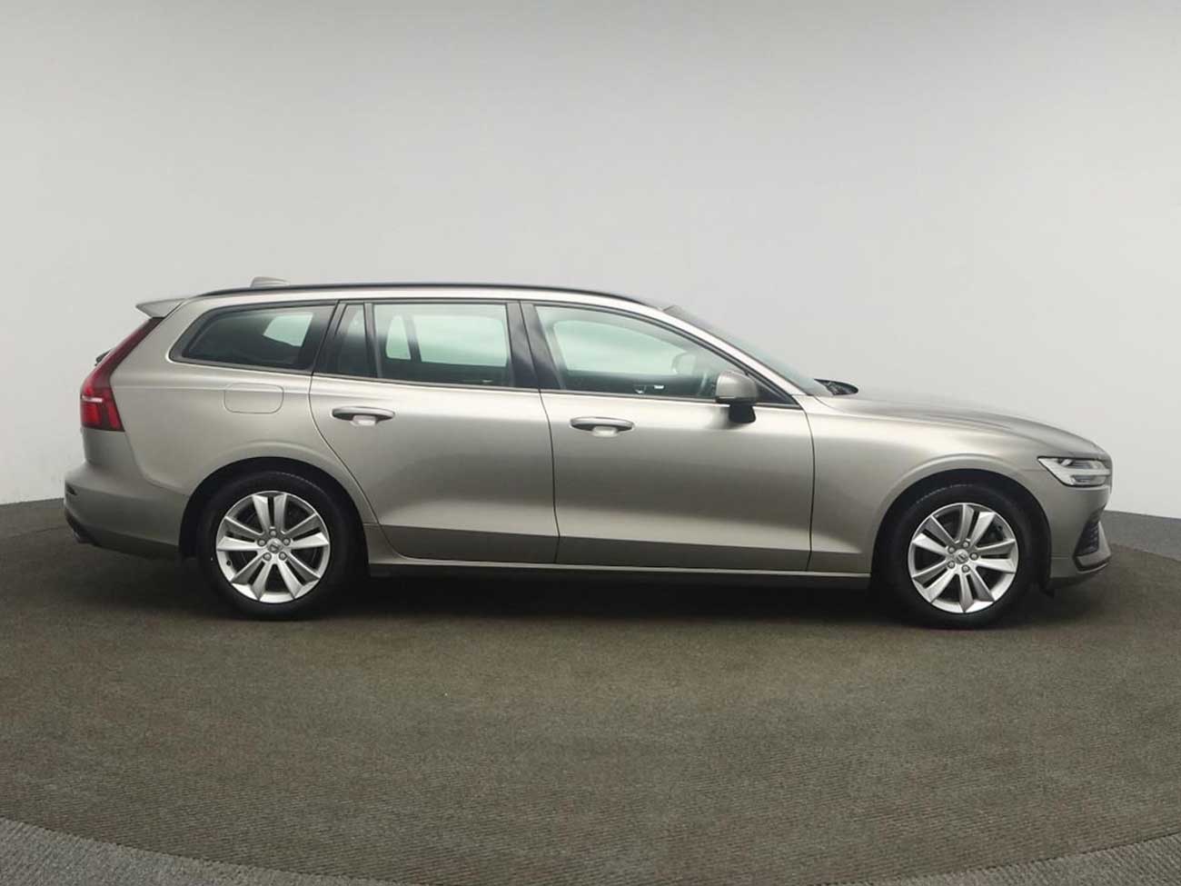 Volvo V60 exterior view