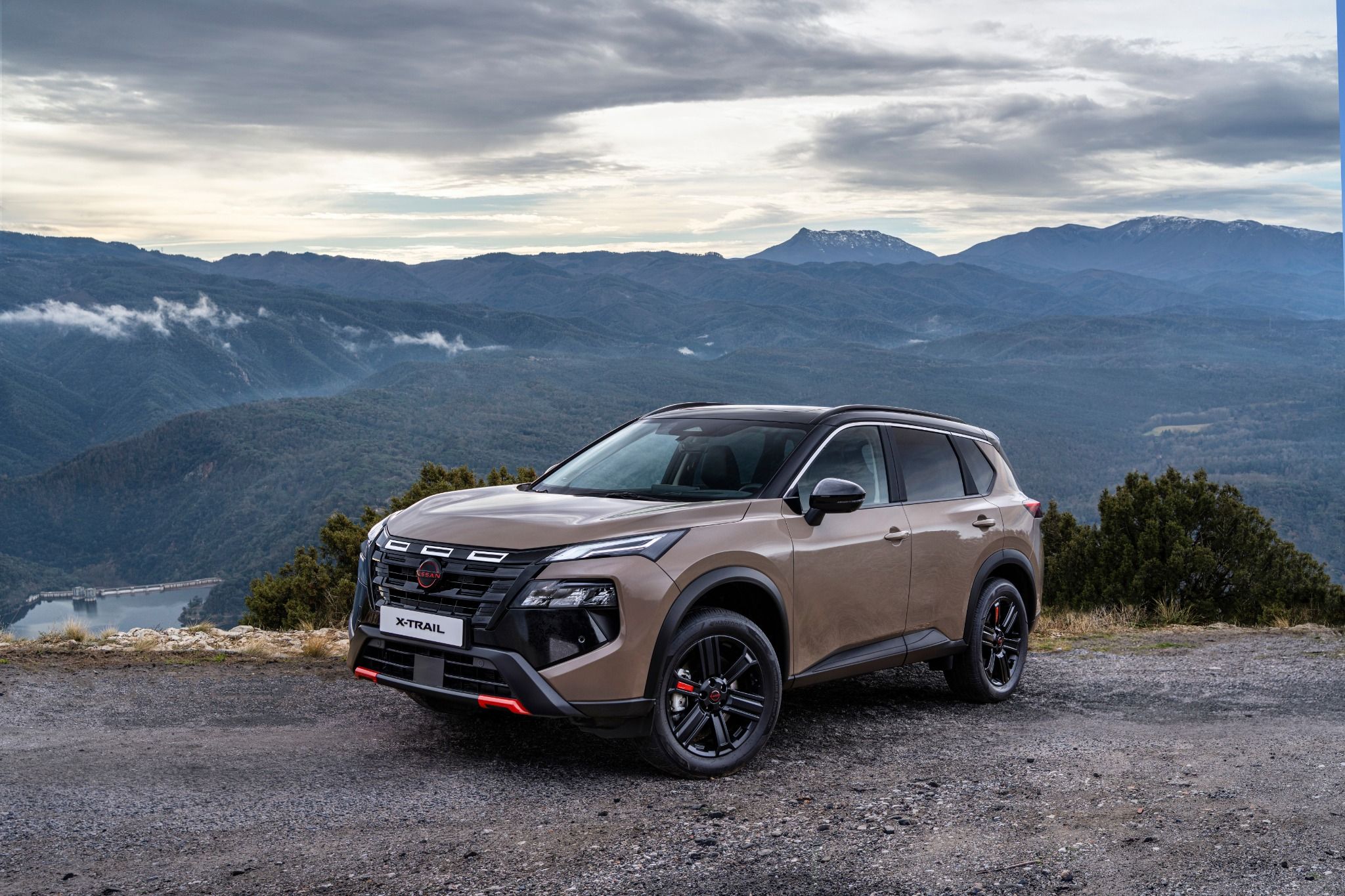 Nissan X-Trail 2026 at Chorley Group