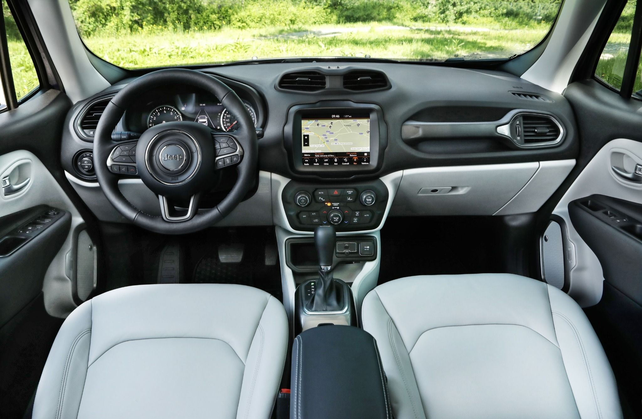 Inside view of a jeep renegade