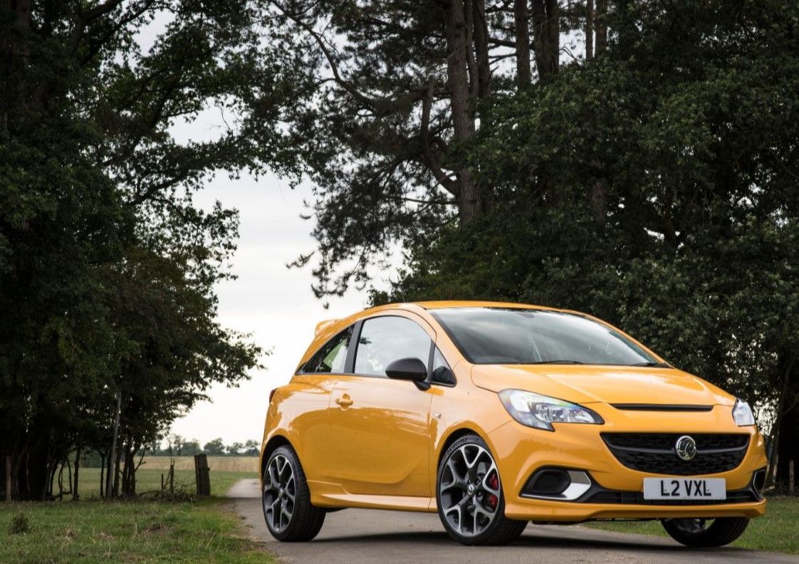 Yellow Corsa