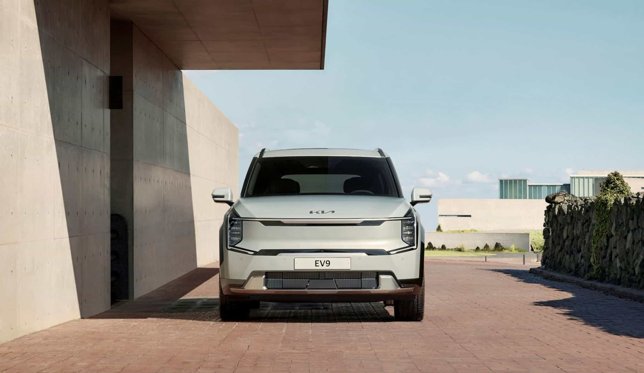 front view of silver electric kia ev9