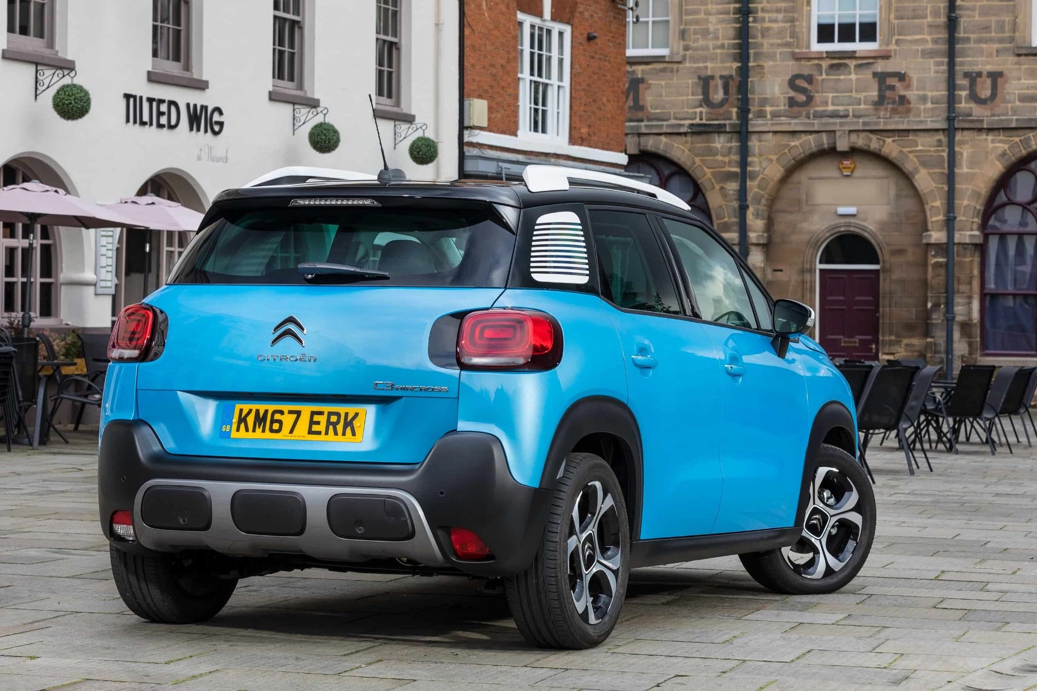 Blue Citroen Aircross