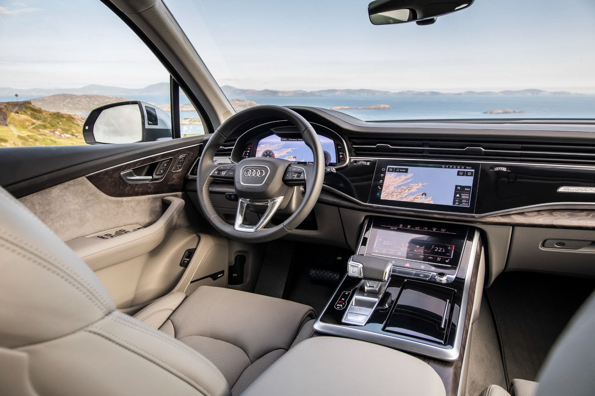 Interior of a white Audi Q7