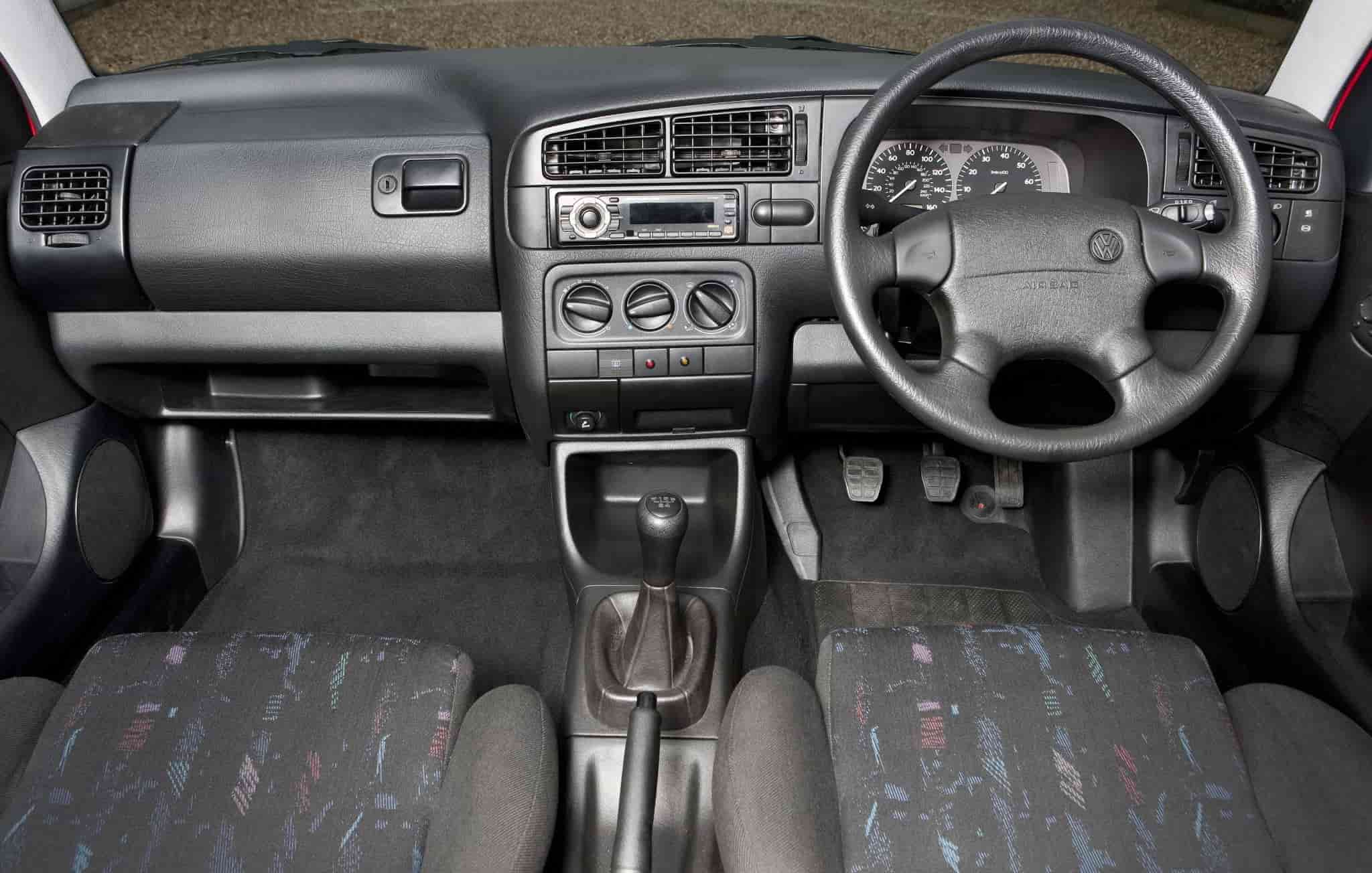 interior-vw-golf-mark-3