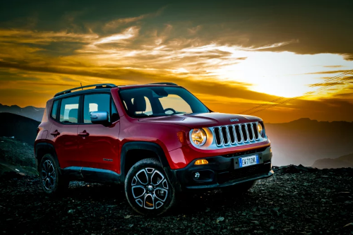 Image of Jeep Renegade Off Roading in the SunSet