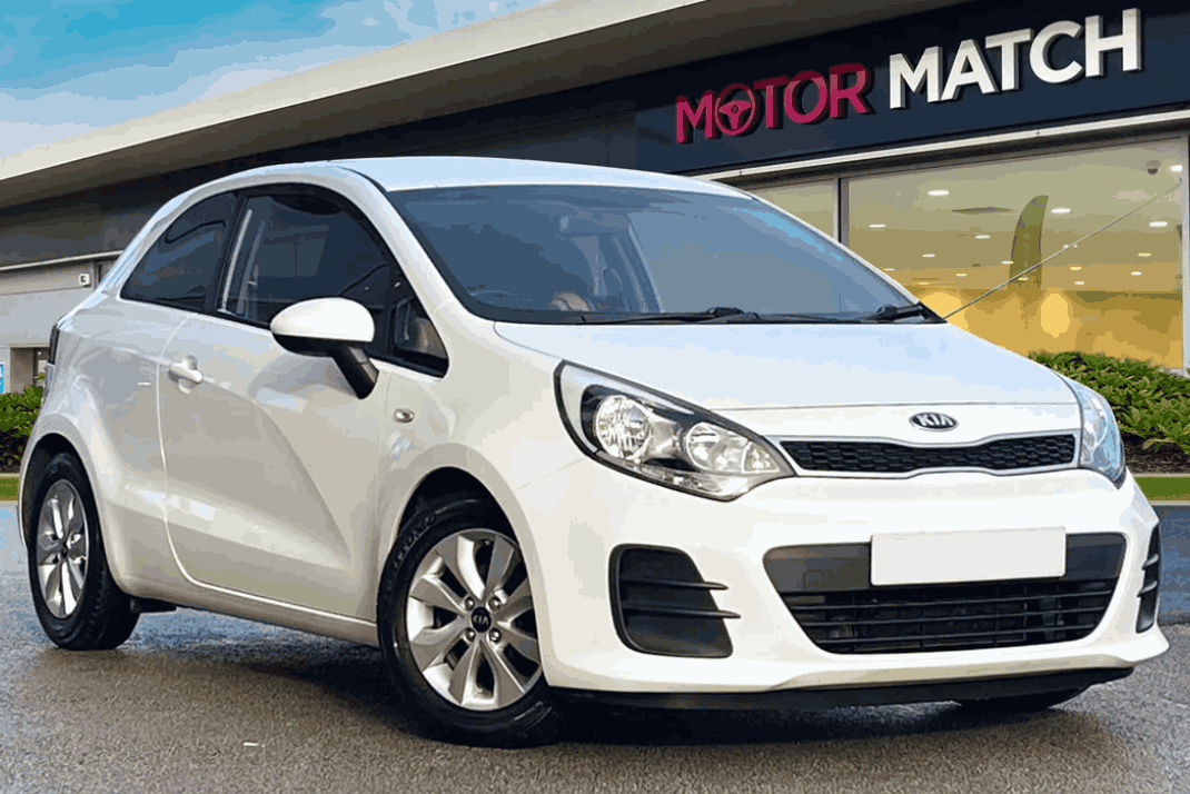 white kia rio front side view