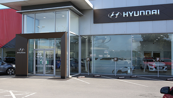 Holdcroft Hyundai Crewe Showroom
