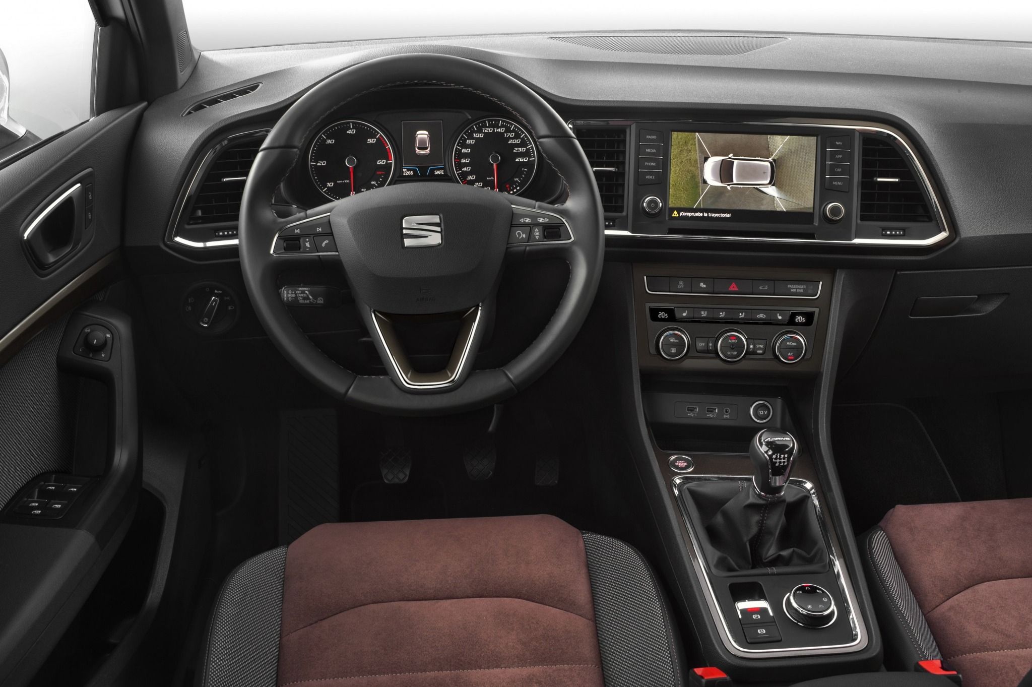 SEAT Ateca interior from driver view
