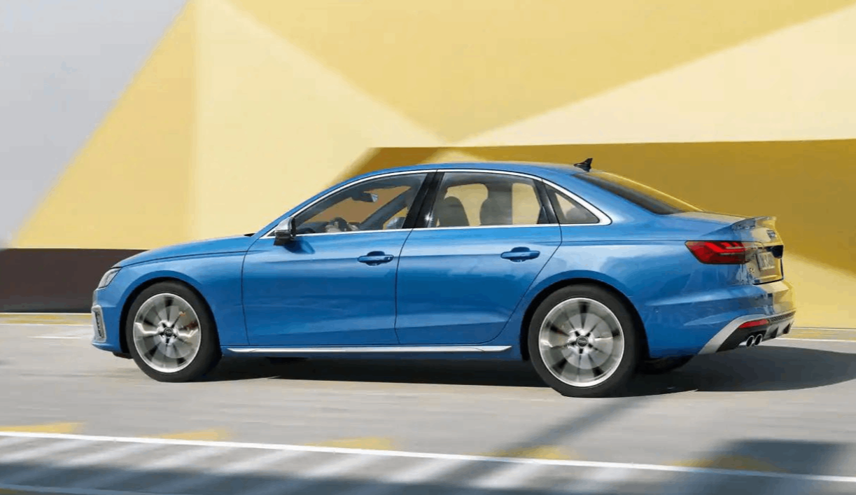 Audi S4 Saloon