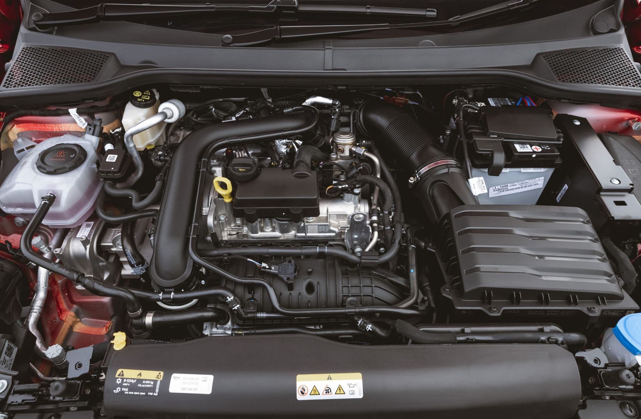 View of under the bonnet of a SEAT Ibiza