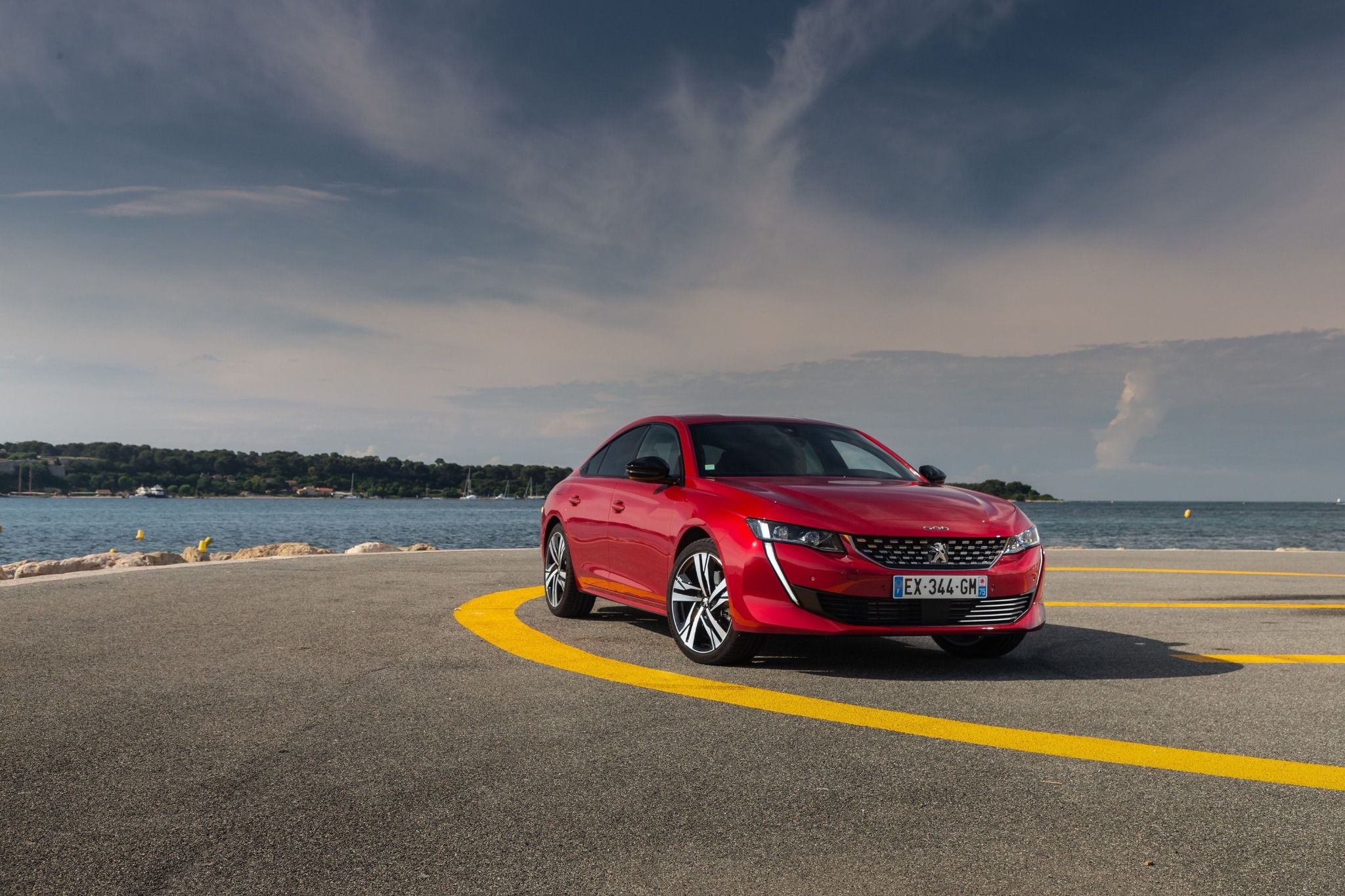 2018 Red Peugeot 508