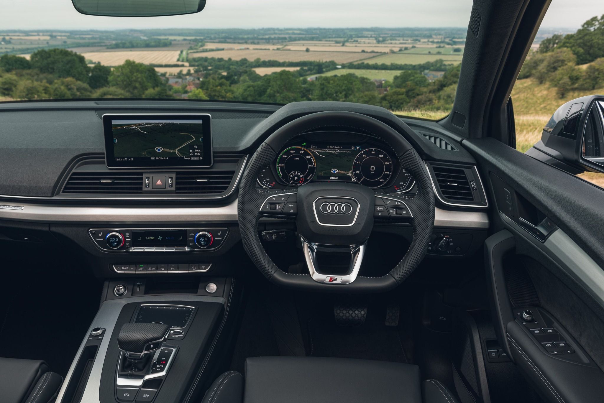 Audi Q5 TFSI E Interior