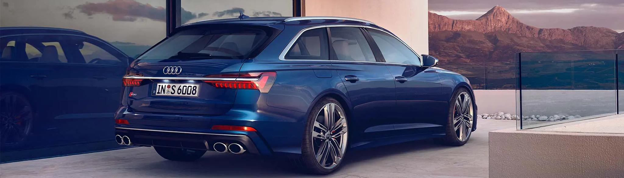 Rear side exterior of a Blue S6 Avant
