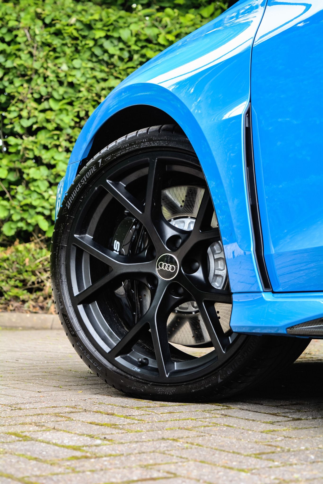 Close up of Audi RS3 Alloy