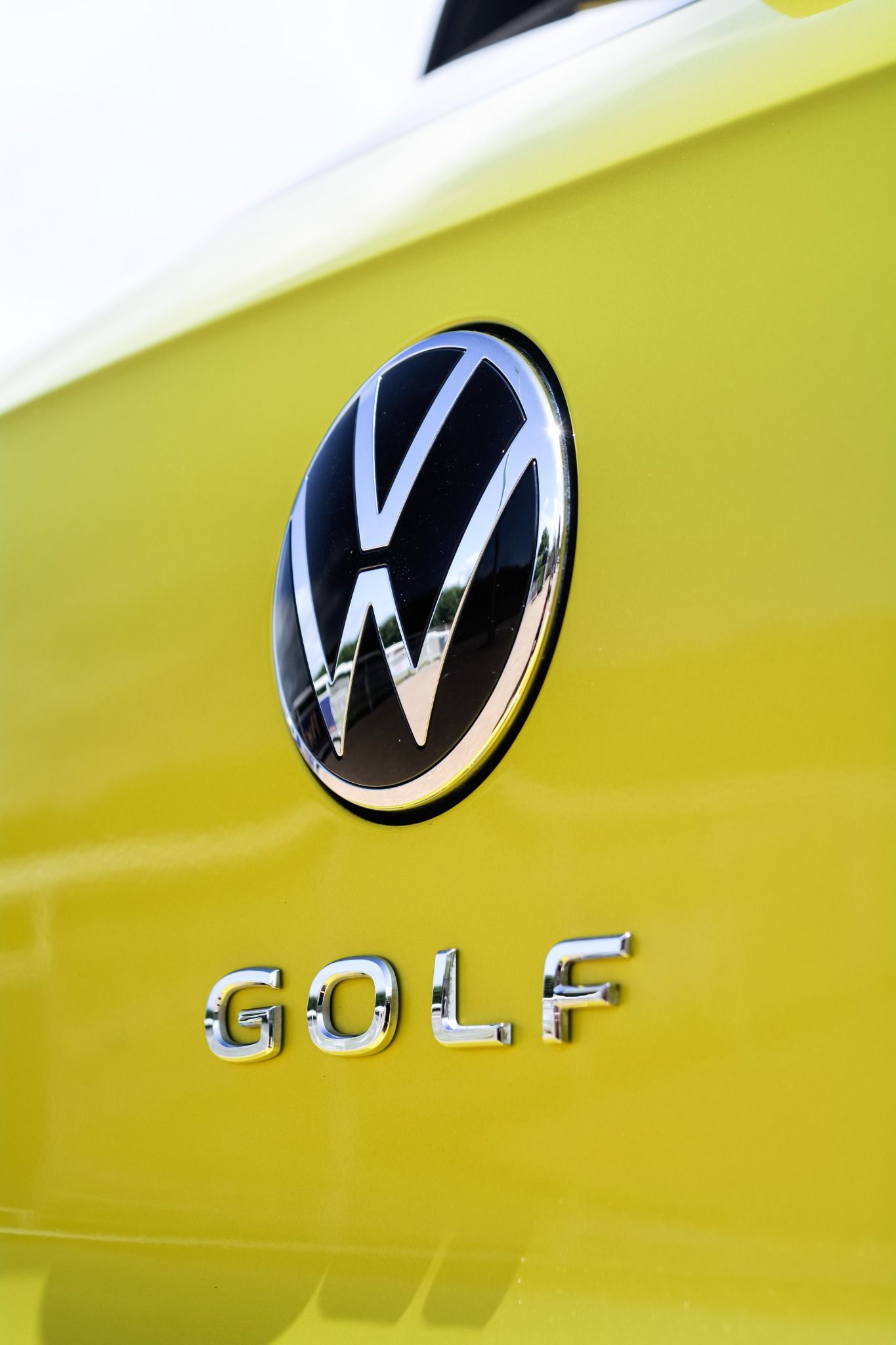 Close up image of Badge on Volkswagen Golf